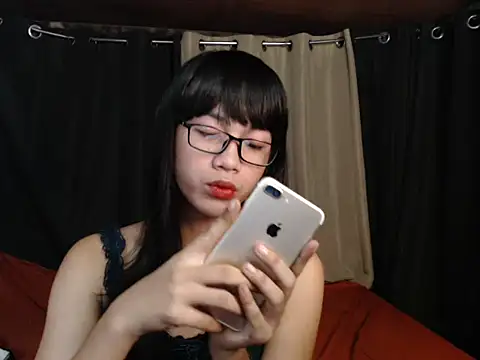 TefannyAngel online show from October 8, 2025, 4:37 pm