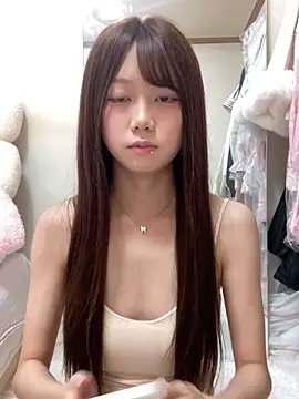 Snapshot of zaizaiNono chatting on November 10, 2025, 12:59 pm zaizaiNono online show from November 10, 2025, 12:59 pm