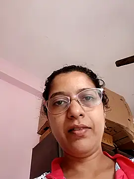 Snapshot of thanusi_2 chatting on September 27, 2025, 7:02 am thanusi 2 online show from September 27, 2025, 7:02 am