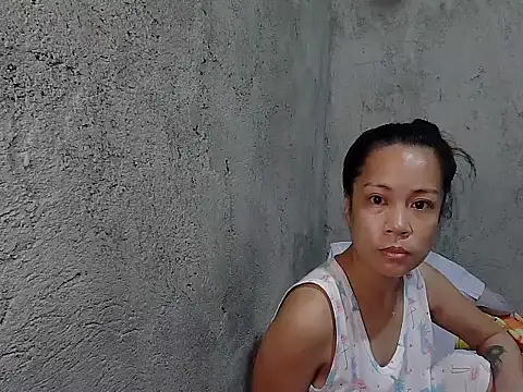 janelovely18 online show from October 7, 2025, 9:23 pm