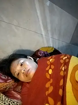 LinhNa999 online show from January 9, 2026, 12:46 am