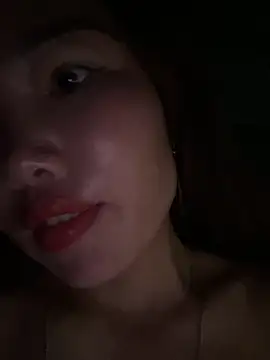 Snapshot of Sunny_lotus chatting on October 31, 2025, 10:22 pm Sunny lotus online show from October 31, 2025, 10:22 pm