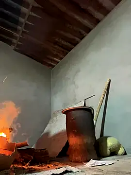 Snapshot of Sunny_lotus chatting on December 15, 2025, 12:09 pm Sunny lotus online show from December 15, 2025, 12:09 pm