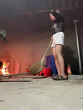 Snapshot of Sunny_lotus chatting on February 28, 2026, 11:00 am Sunny lotus online show from February 28, 2026, 11:00 am