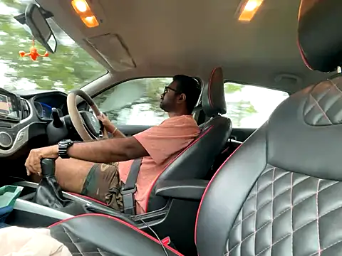 snickersnee online show from October 1, 2025, 11:49 am