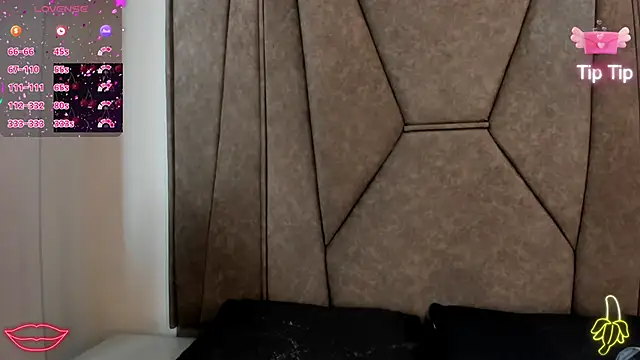 Snapshot of Isabela_Colins chatting on September 30, 2025, 12:32 pm Isabela Colins online show from September 30, 2025, 12:32 pm