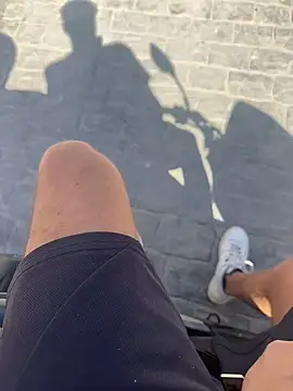 Manu97k online show from February 11, 2026, 3:06 pm