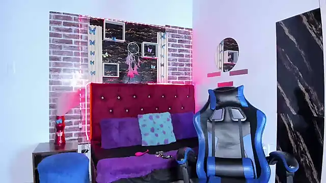 Snapshot of angelitasexxxhot chatting on November 16, 2025, 1:00 am angelitasexxxhot online show from November 16, 2025, 1:00 am