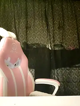 EmilyAngelUK online show from October 11, 2025, 11:03 pm