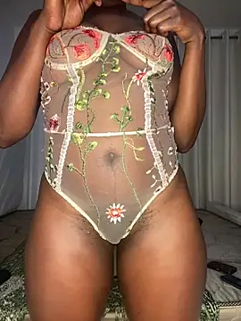 TinaFavourite online show from December 22, 2025, 9:56 pm