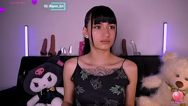 Alynn Bri  online show from March 2, 2026, 2:58 am