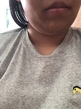 Snapshot of Dolly282 chatting on February 6, 2026, 2:49 am Dolly282 online show from February 6, 2026, 2:49 am