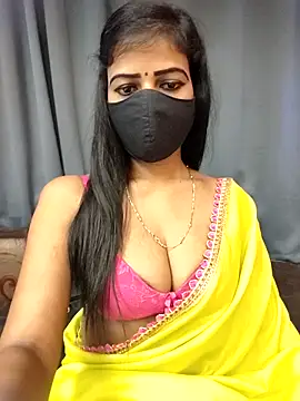 Snapshot of Misss-julli chatting on March 1, 2026, 2:02 am Misss-julli online show from March 1, 2026, 2:02 am