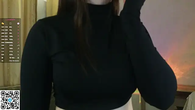 VanessaGrome online show from September 13, 2025, 7:24 pm