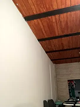 LiaCollings online show from September 10, 2025, 11:43 am