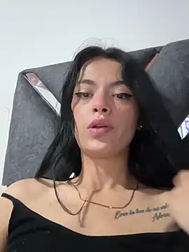 LiaCollings online show from October 31, 2025, 11:11 am