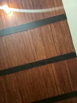 LiaCollings online show from April 7, 2026, 11:43 am