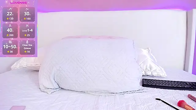  Saandy online show from December 4, 2025, 11:52 am