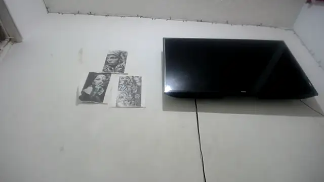 Foxy Lovex online show from November 18, 2025, 11:37 pm