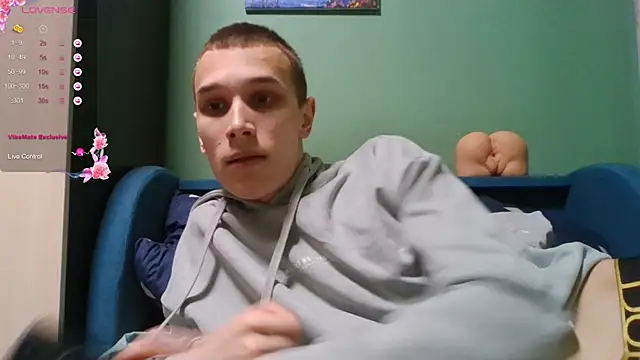 your   honeyy online show from March 26, 2026, 5:18 pm