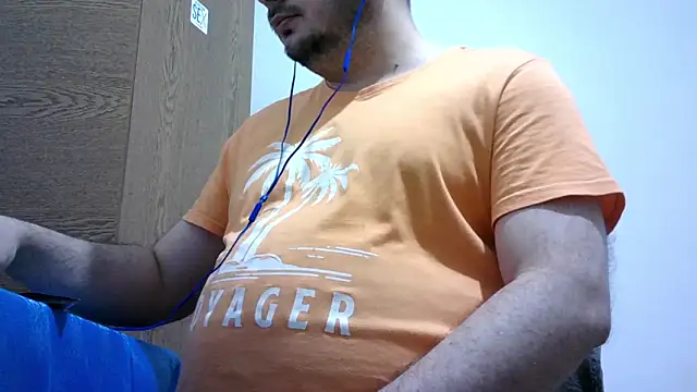 Black Scorpion91 online show from November 17, 2025, 6:46 pm