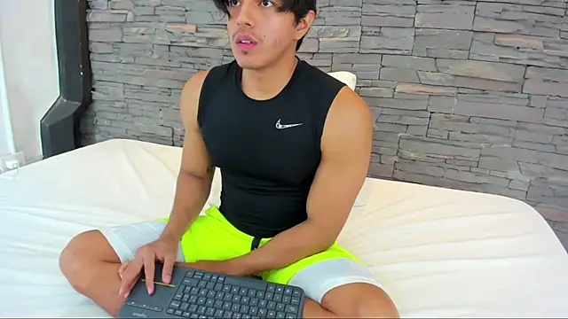 Snapshot of Anker_Colin chatting on September 19, 2025, 3:30 am Anker Colin online show from September 19, 2025, 3:30 am