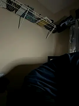 Cloudyy Dayze24 online show from September 12, 2025, 2:55 am