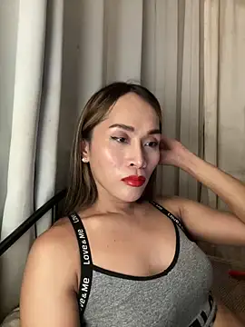 RomanticPearlTS online show from March 20, 2026, 2:44 pm