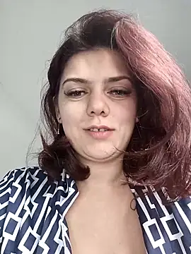 LadyNora online show from February 11, 2026, 6:02 pm