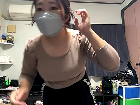 Snapshot of hima-wari0707 chatting on November 23, 2025, 1:44 pm hima-wari0707 online show from November 23, 2025, 1:44 pm