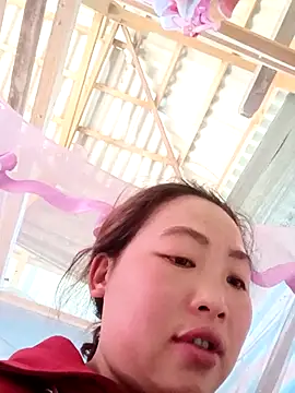 PhamPhung online show from November 27, 2025, 6:15 am