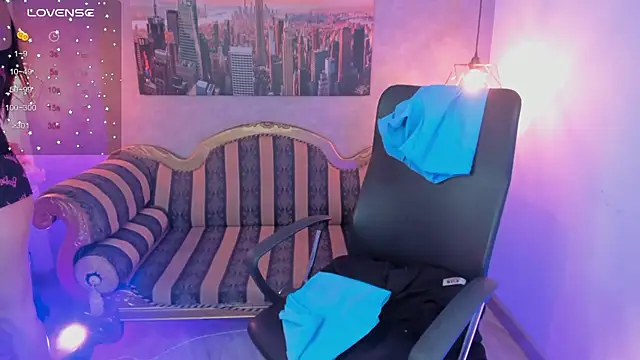 Dali collin online show from November 29, 2025, 12:19 pm