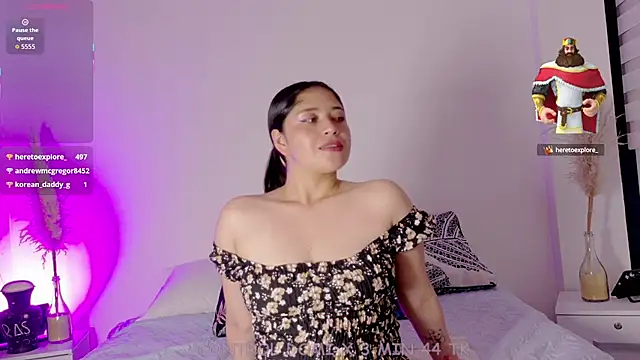 vela-kimm online show from September 27, 2025, 8:41 am