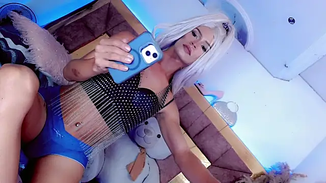 Snapshot of ravenous_charmer chatting on February 12, 2026, 9:54 pm ravenous charmer online show from February 12, 2026, 9:54 pm