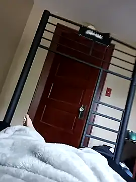 flab000 online show from September 22, 2025, 3:25 pm