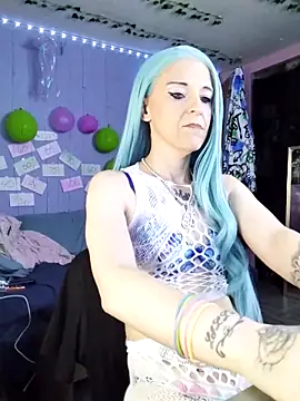 Purple2StayThnxx online show from March 26, 2026, 1:17 pm