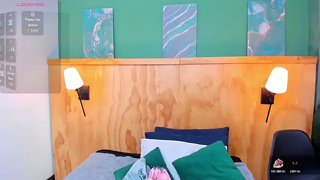 Snapshot of milavega_ chatting on March 2, 2026, 11:50 am milavega online show from March 2, 2026, 11:50 am