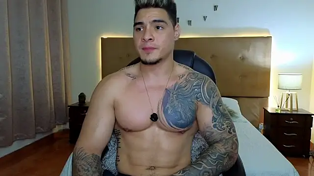 Steven Velez online show from September 25, 2025, 11:30 pm