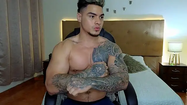 Steven Velez online show from October 5, 2025, 4:33 am