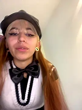 Sallem Pink online show from October 27, 2025, 10:25 pm