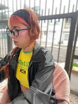 Sallem Pink online show from April 6, 2026, 11:22 am