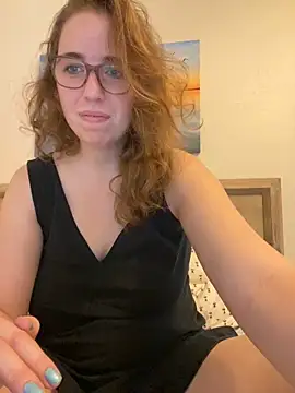 Snapshot of sweetsocalgirl chatting on September 14, 2025, 11:26 pm sweetsocalgirl online show from September 14, 2025, 11:26 pm