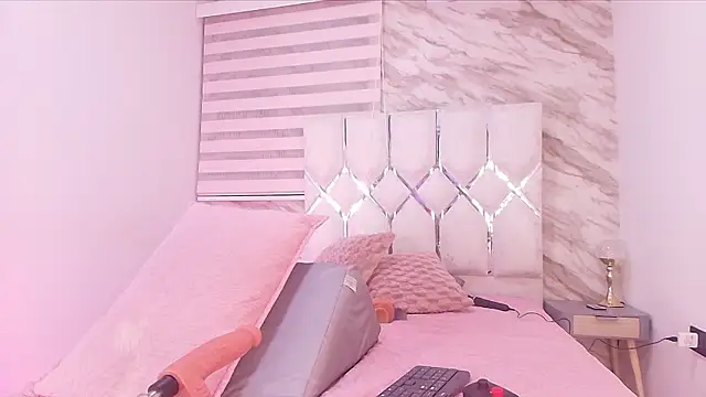 cataleya ebony  online show from March 26, 2026, 3:01 am