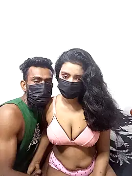 Snapshot of Darkchocosl8 chatting on January 6, 2026, 10:34 pm Darkchocosl8 online show from January 6, 2026, 10:34 pm