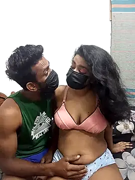 Snapshot of Darkchocosl8 chatting on February 2, 2026, 5:33 pm Darkchocosl8 online show from February 2, 2026, 5:33 pm