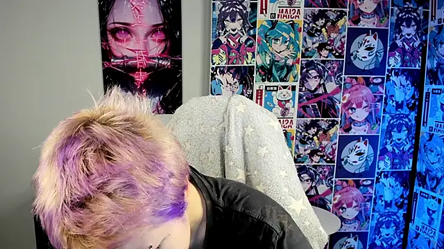 CarolineRichter online show from October 17, 2025, 3:20 am