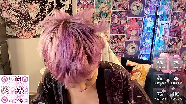 CarolineRichter online show from November 10, 2025, 4:33 am