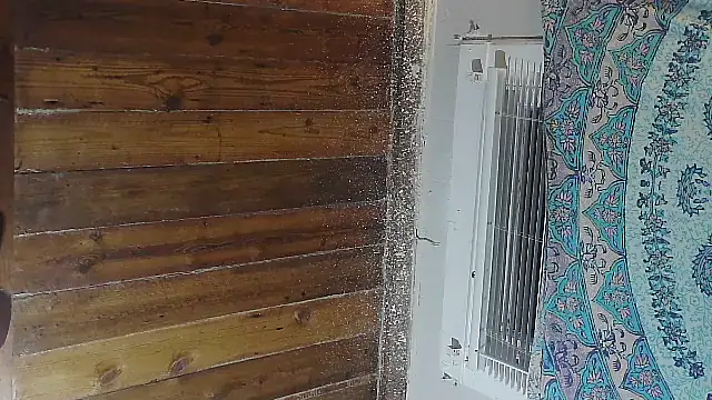 Snapshot of g0lden_are0las89 chatting on September 19, 2025, 10:16 am g0lden are0las89 online show from September 19, 2025, 10:16 am