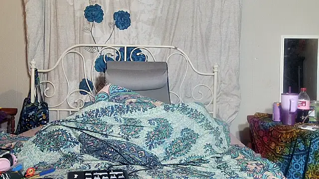 g0lden are0las89 online show from March 30, 2026, 1:50 am