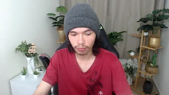 Snapshot of Xoxo_Smiles chatting on December 14, 2025, 8:30 am Xoxo Smiles online show from December 14, 2025, 8:30 am